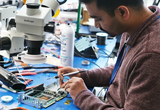 Amazon Invests $110 Million in AI with ‘Trainium’ Chips